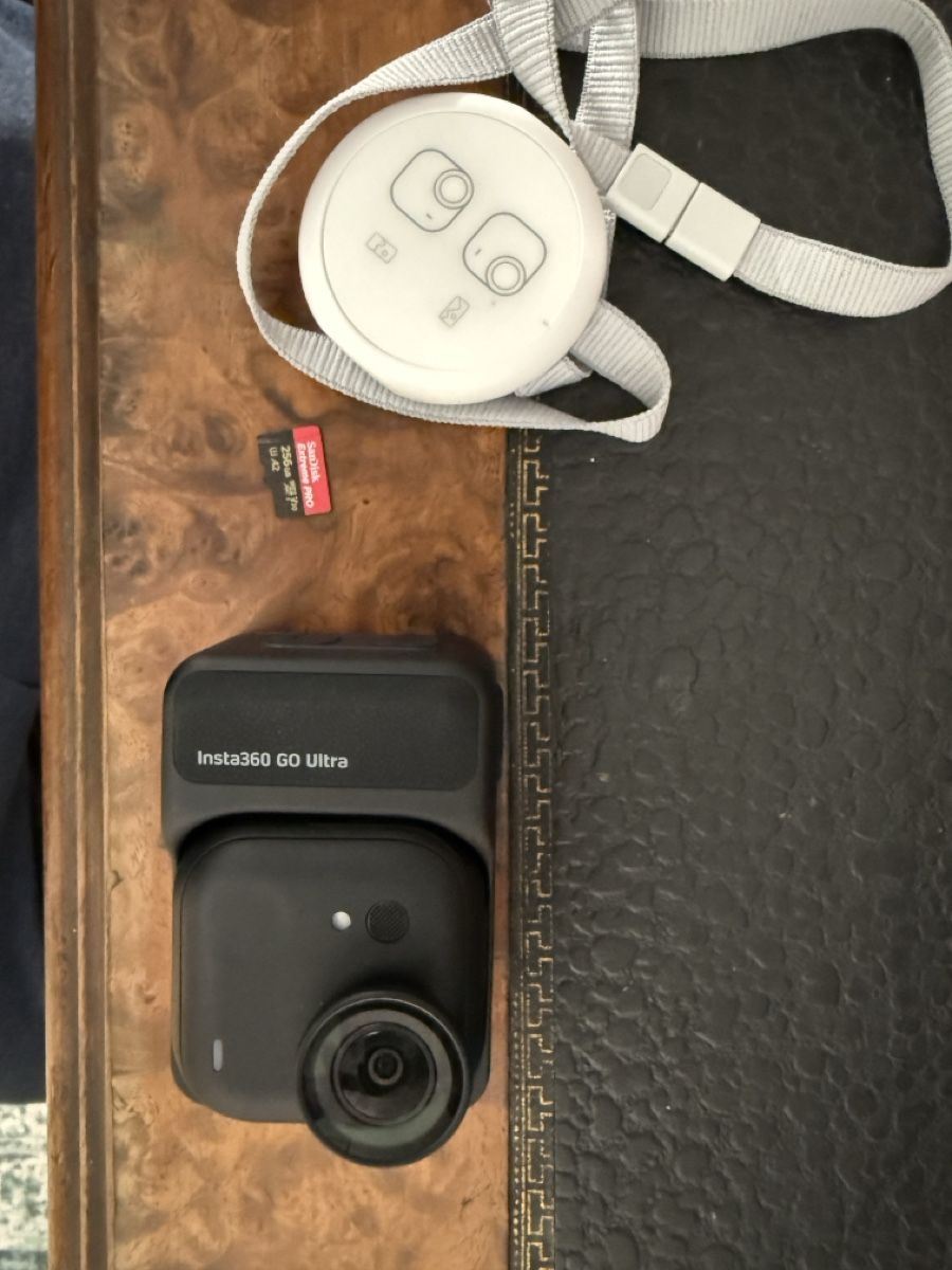 Insta360 Action Cam: Insta 360 Go Ultra – Nuovo (secondo la descrizione) da Zürich venduto da J3N53N