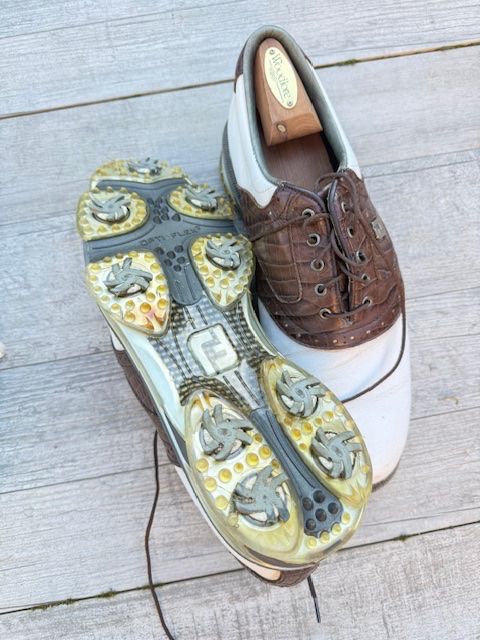 Herrenschuhe: Chaussures de golf – Gebraucht aus Chavornay von cally01 4