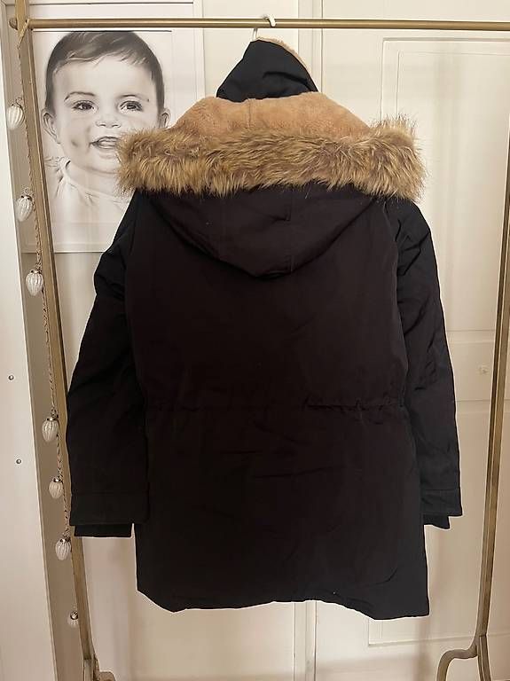 Giacche: Winterparka ONLY Damen Schwarz Teddyfutter Gr M – Usato da Horw venduto da Aliyah006 2