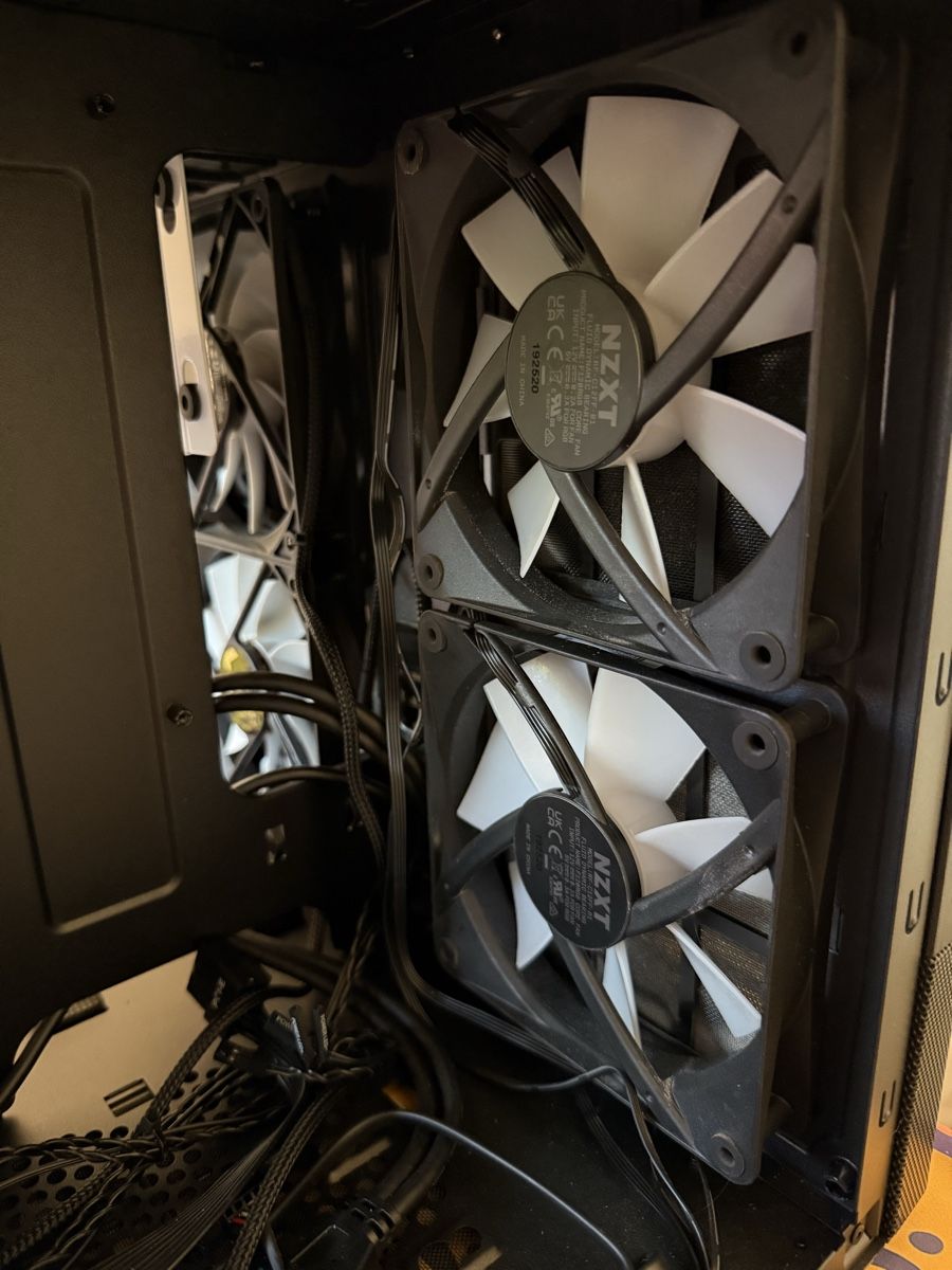 Fractal Gehäuse: Fractal Node 804 / PC / Sever / Gehäuse – Neu (gemäss Beschreibung) aus Oberglatt ZH von Weeman007 5
