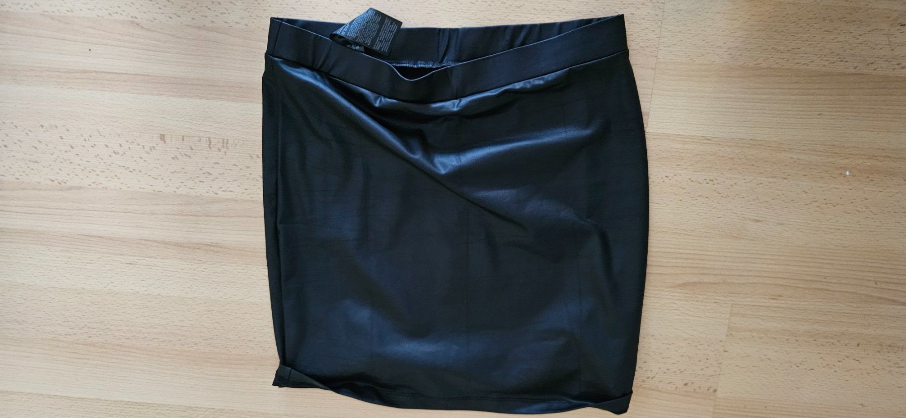 Gonne: Mini jupe noire pieces (A) – Nuovo (secondo la descrizione) da Lutry venduto da cha_pbg5