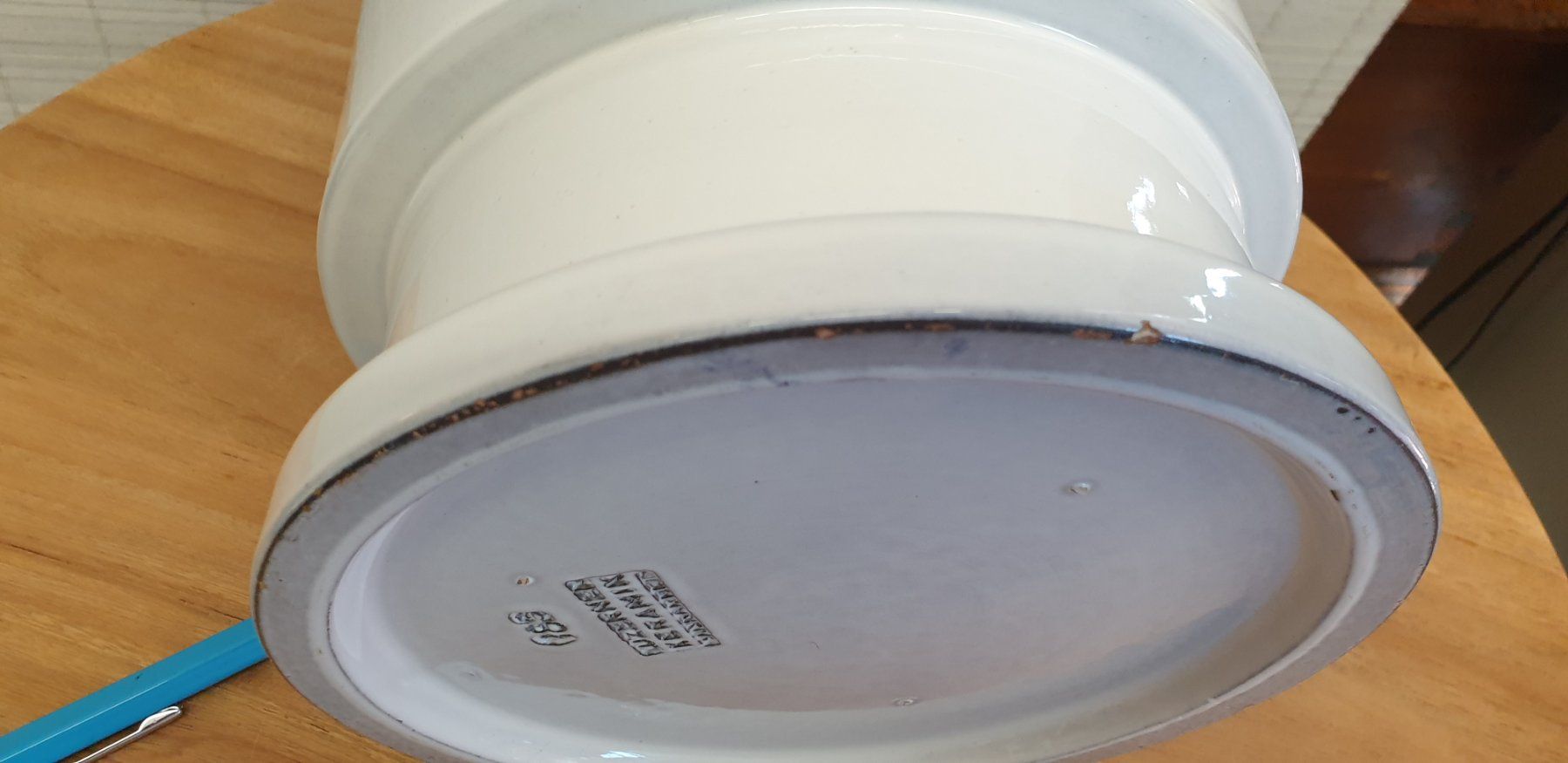 Altri mobili per ufficio: Grosse Luzerner Keramik Vase oder Schirmständer – Usato da Emmen venduto da magelan 7