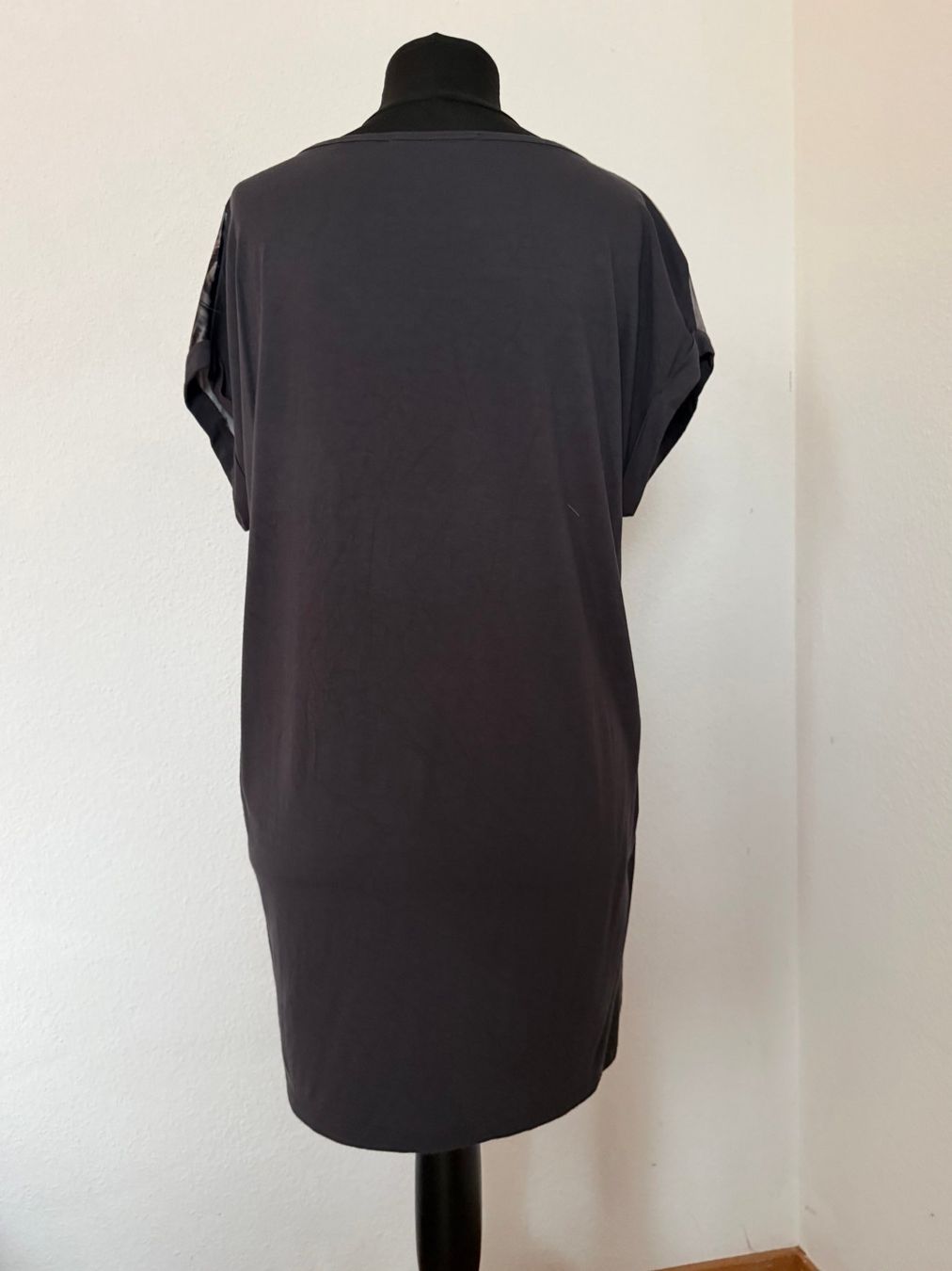 T-Shirts: TShirt von Moniari (Gr. 44) – Gebraucht aus Adliswil von duwidu 1