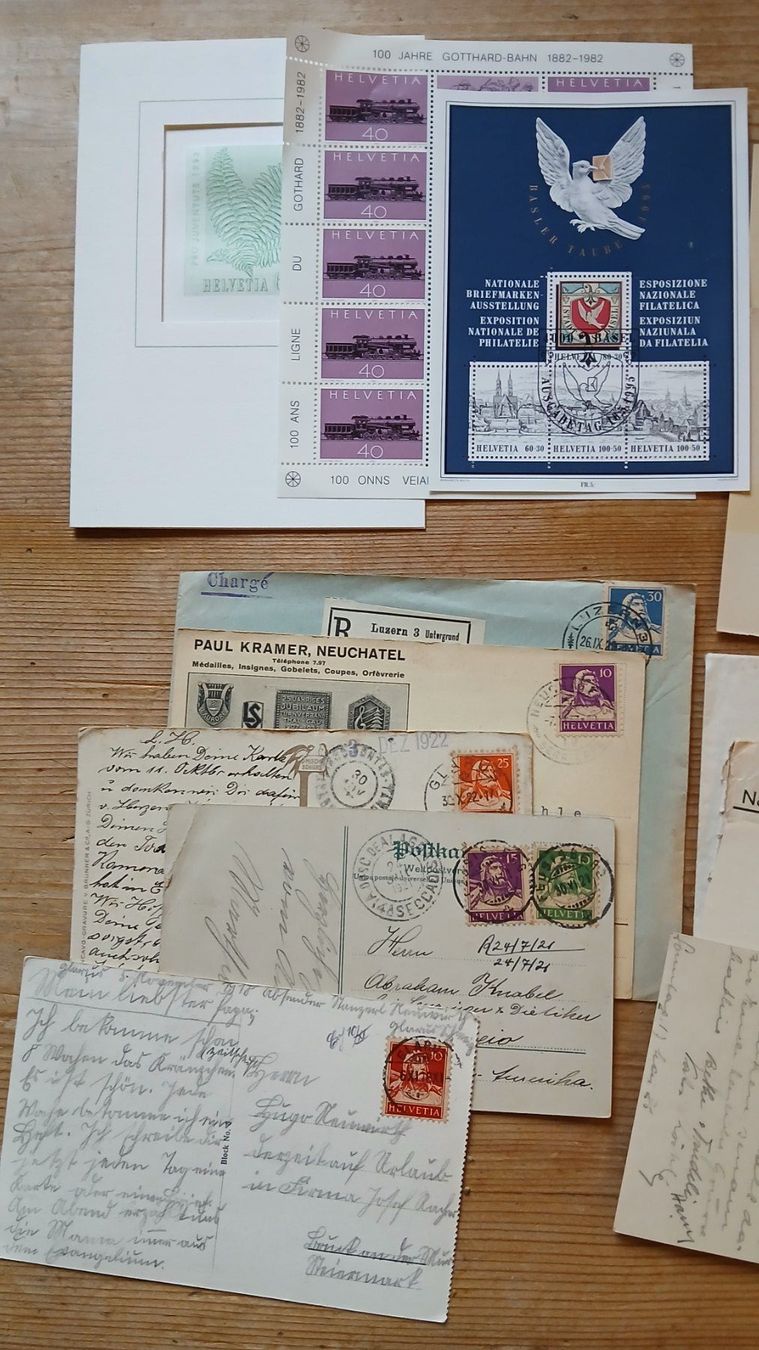 Alle Briefmarken: Über 200 Gramm verschiedene Schweizer Briefmarken und Briefe – Gebraucht aus Naefels von kas_56k2