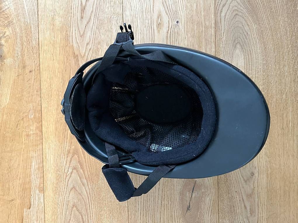 Casques: Reithelm dunkelblau – D'occasion à Murten par bea_n5yn 1