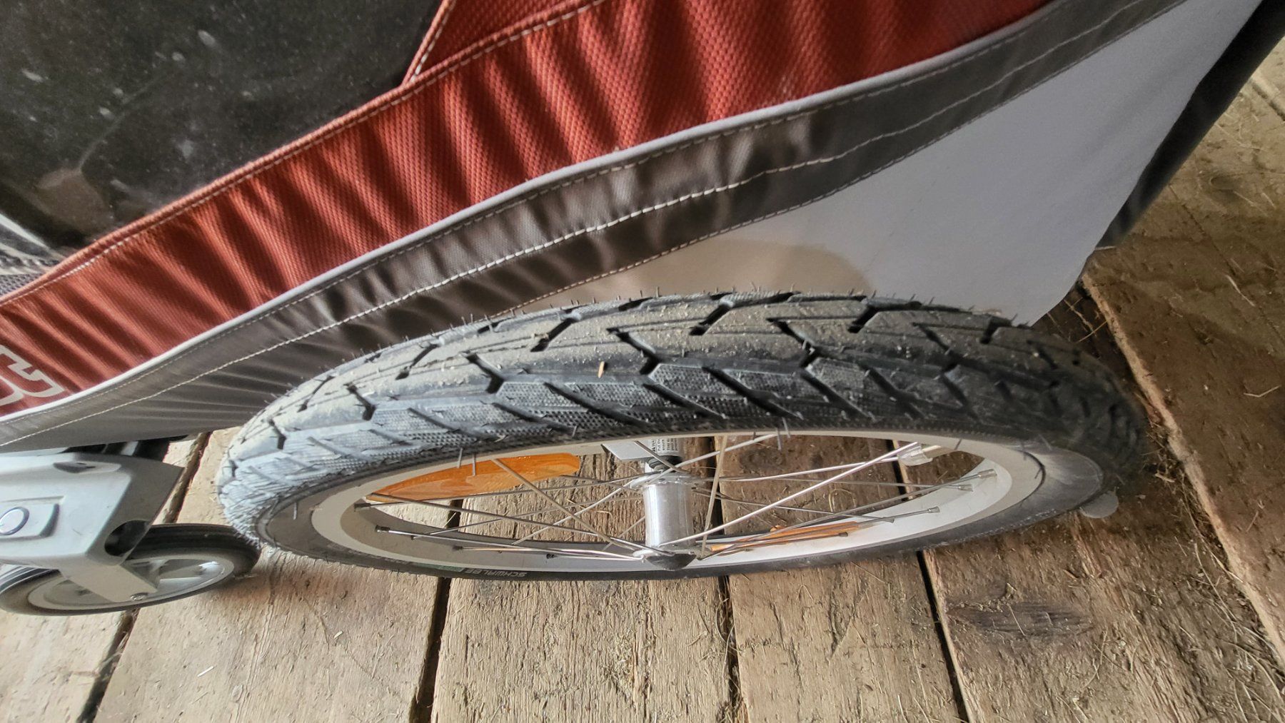 Thule Rimorchi: Thule Chariot 1 rot – Usato da Ardez venduto da pizcotschen 3