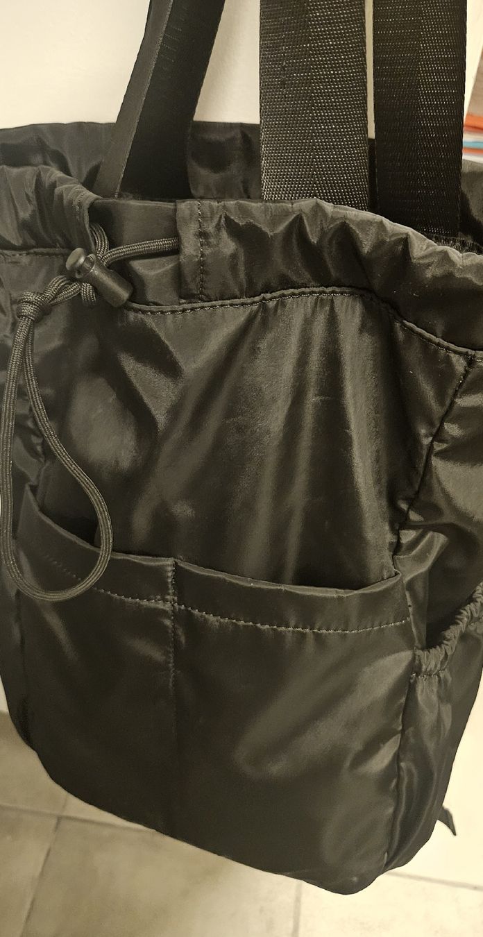 Rucksäcke: Rucksack schwarz unisex – Gebraucht aus Stäfa von cah_blj6 2