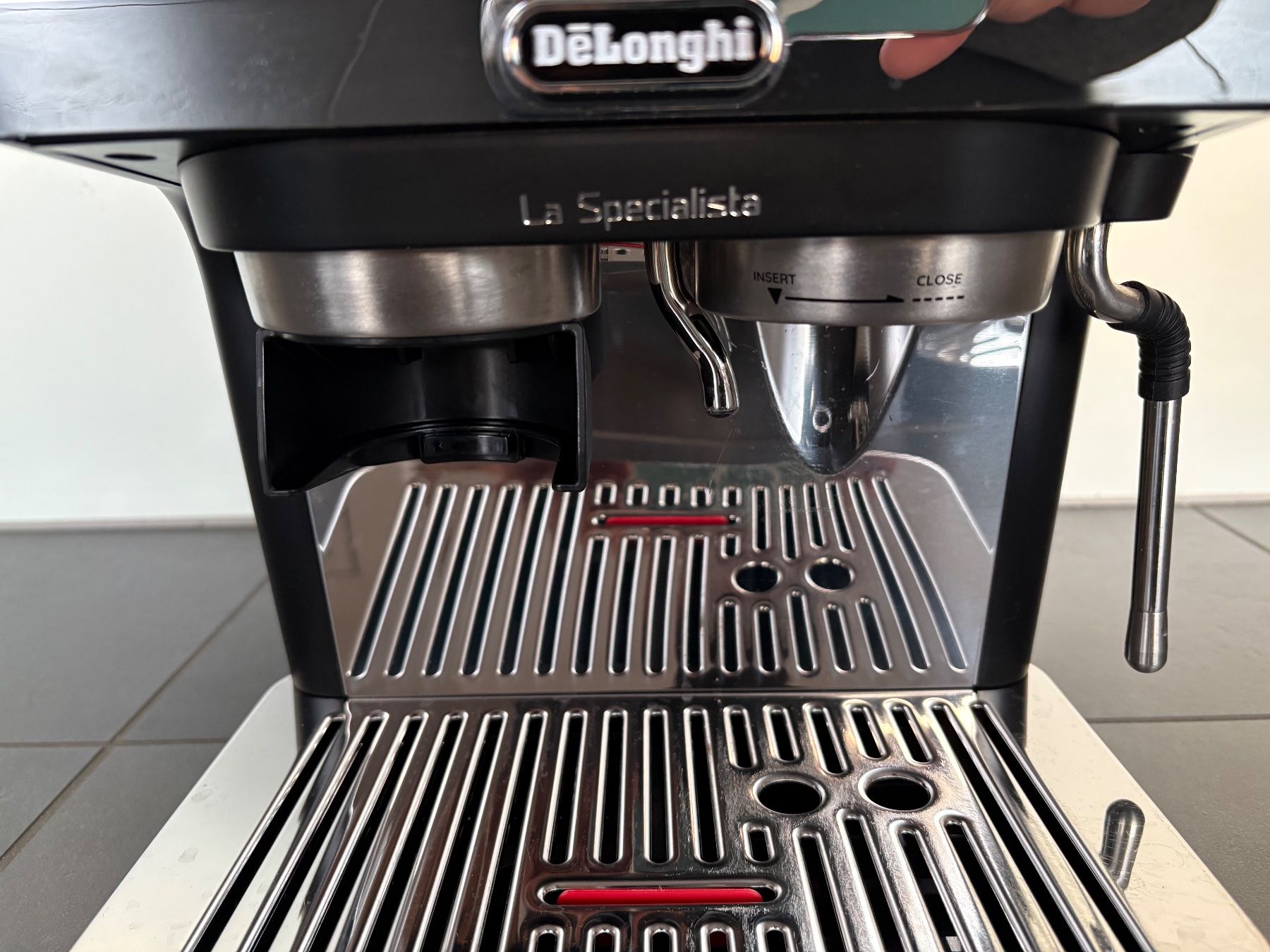 De'Longhi Kaffeemaschinen & Espressomaschinen: DeLonghi Espressomaschine La Specialista EC9155.MB – Gebraucht aus Thun von Blablu 7