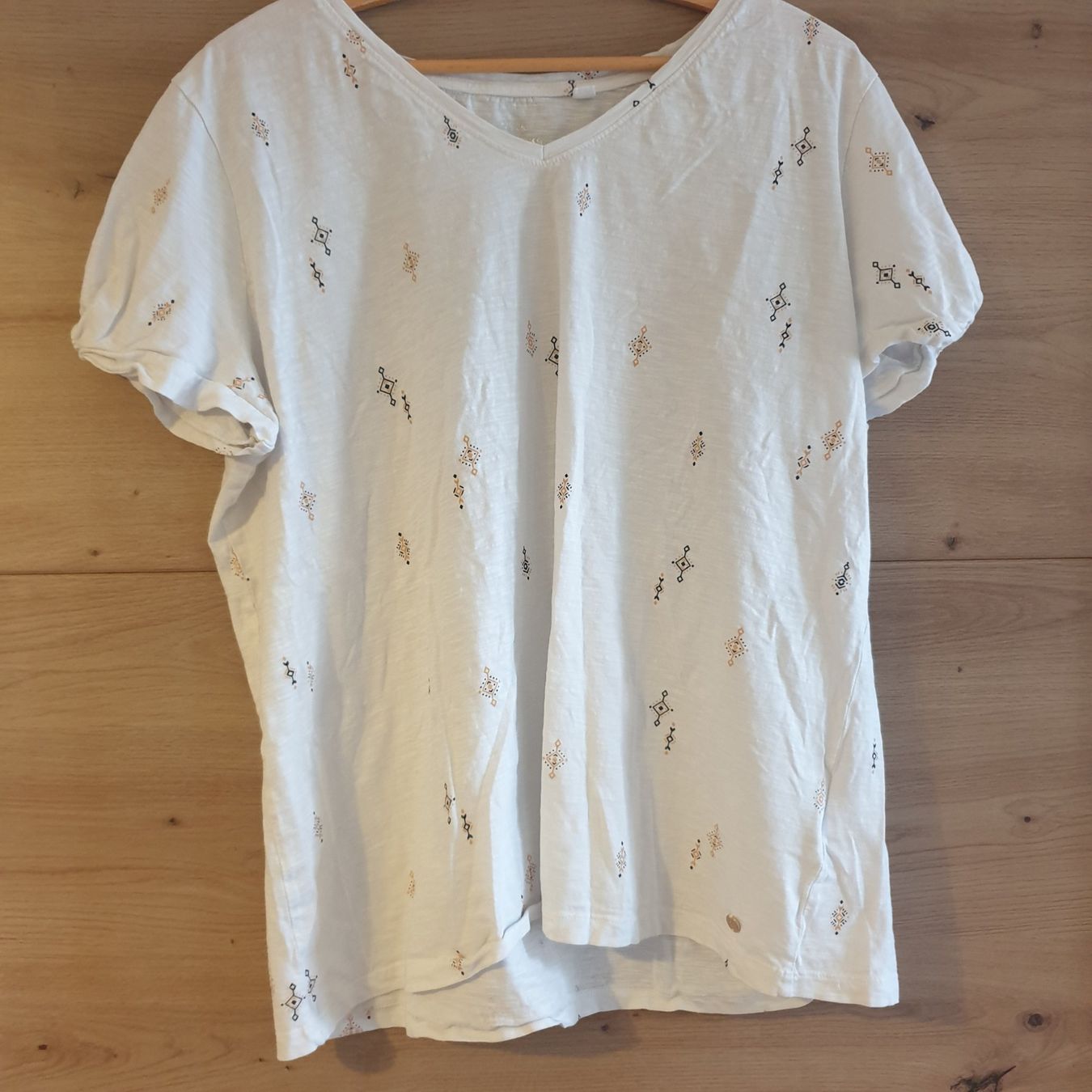 T-shirts: T-Shirt – D'occasion à Zofingen par siana.m