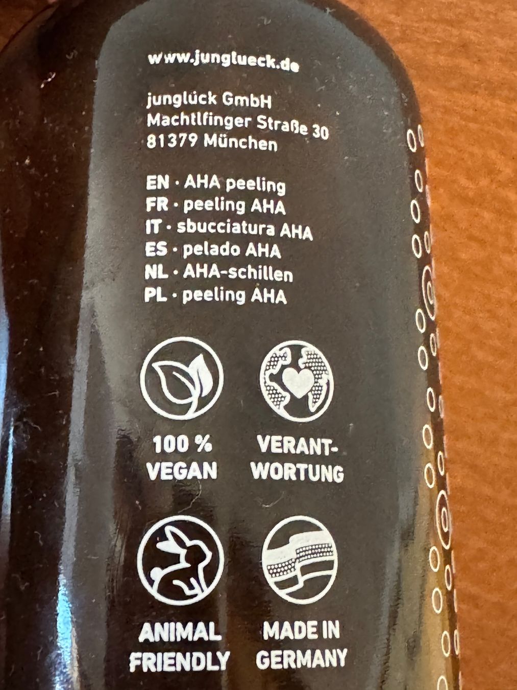 Cura del viso: Junglück AHA-Peeling – Usato da Basel venduto da Pacco09 4