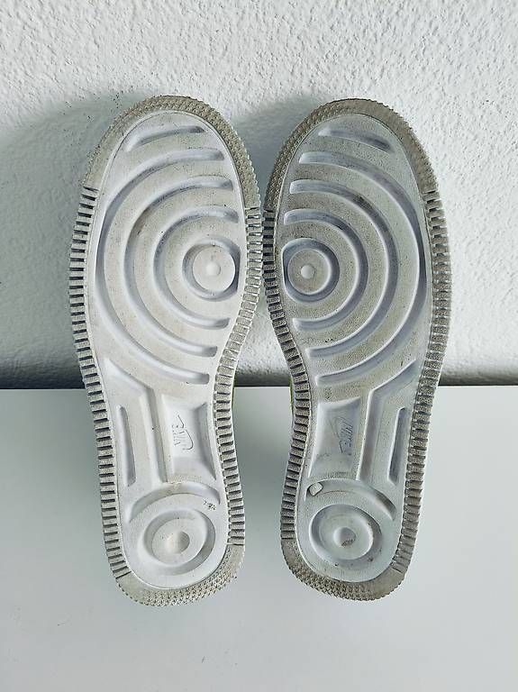 Scarpe da uomo: Nike Air Force 1 Sage – Usato da Winterthur venduto da n_c_7gxz 3