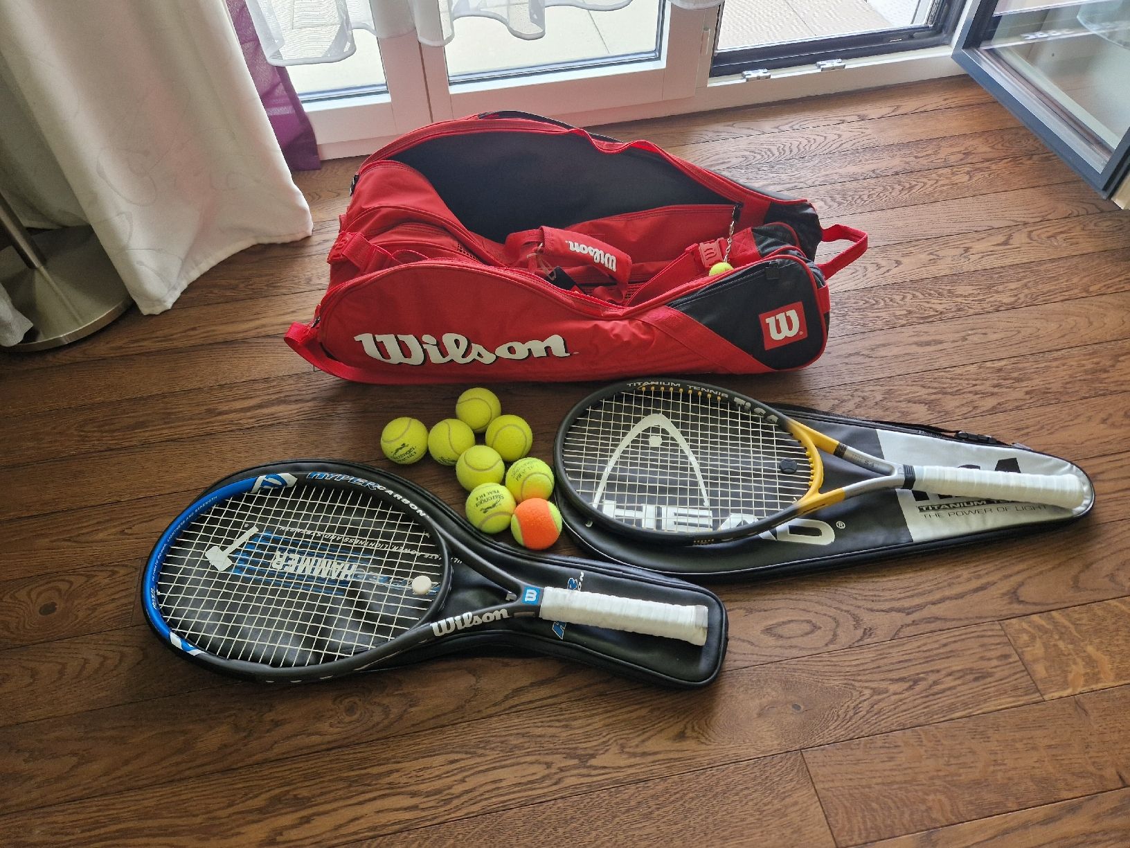 Tiragraffi: Tennis-Set, Wilson & Head & Tennistasche – Usato da Rickenbach-Sulz venduto da Bacardibabe