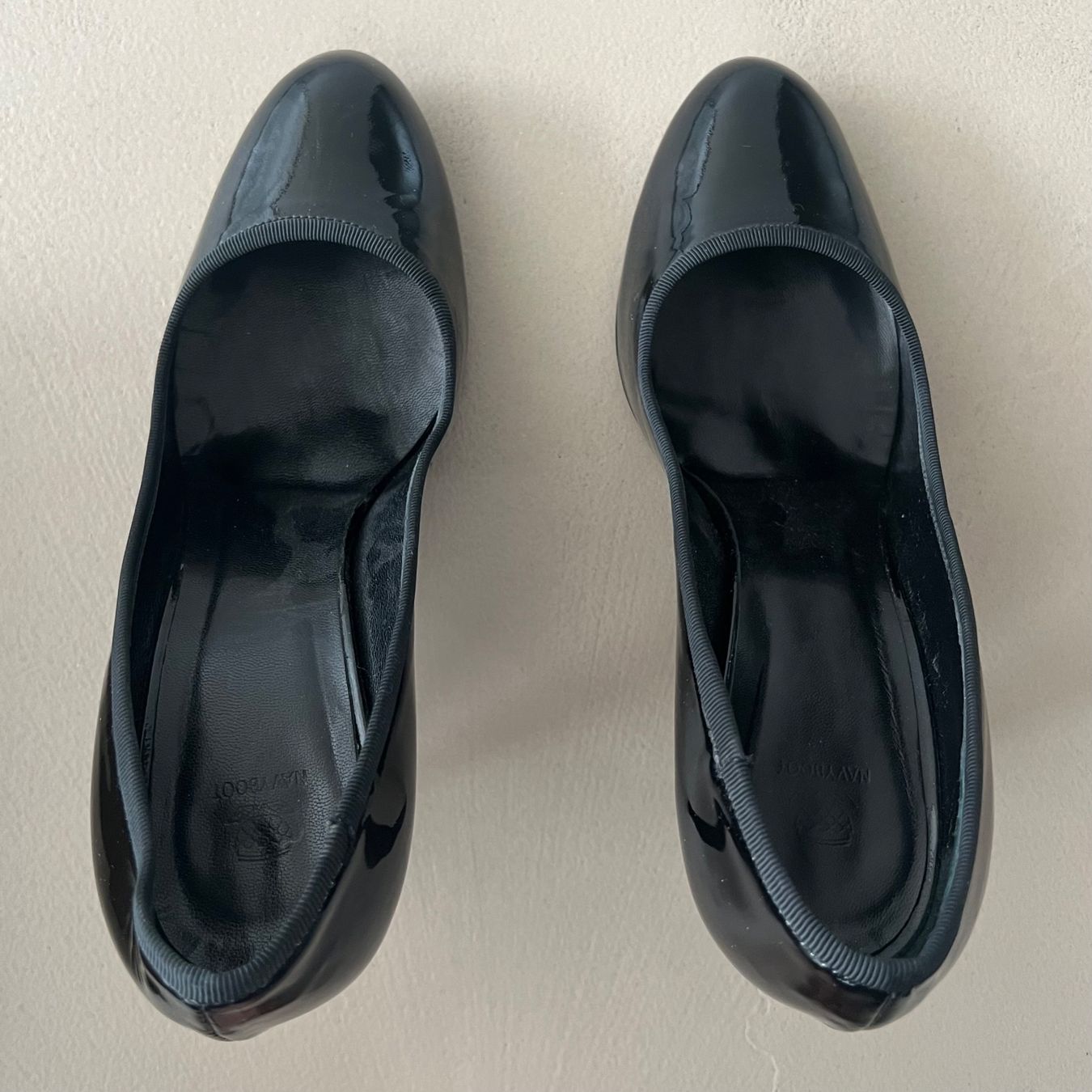 Navyboot Damenschuhe: neue NAVYBOOT Lackleder Pumps 🖤 – Neu (gemäss Beschreibung) aus Zürich von ClosetQueen 9