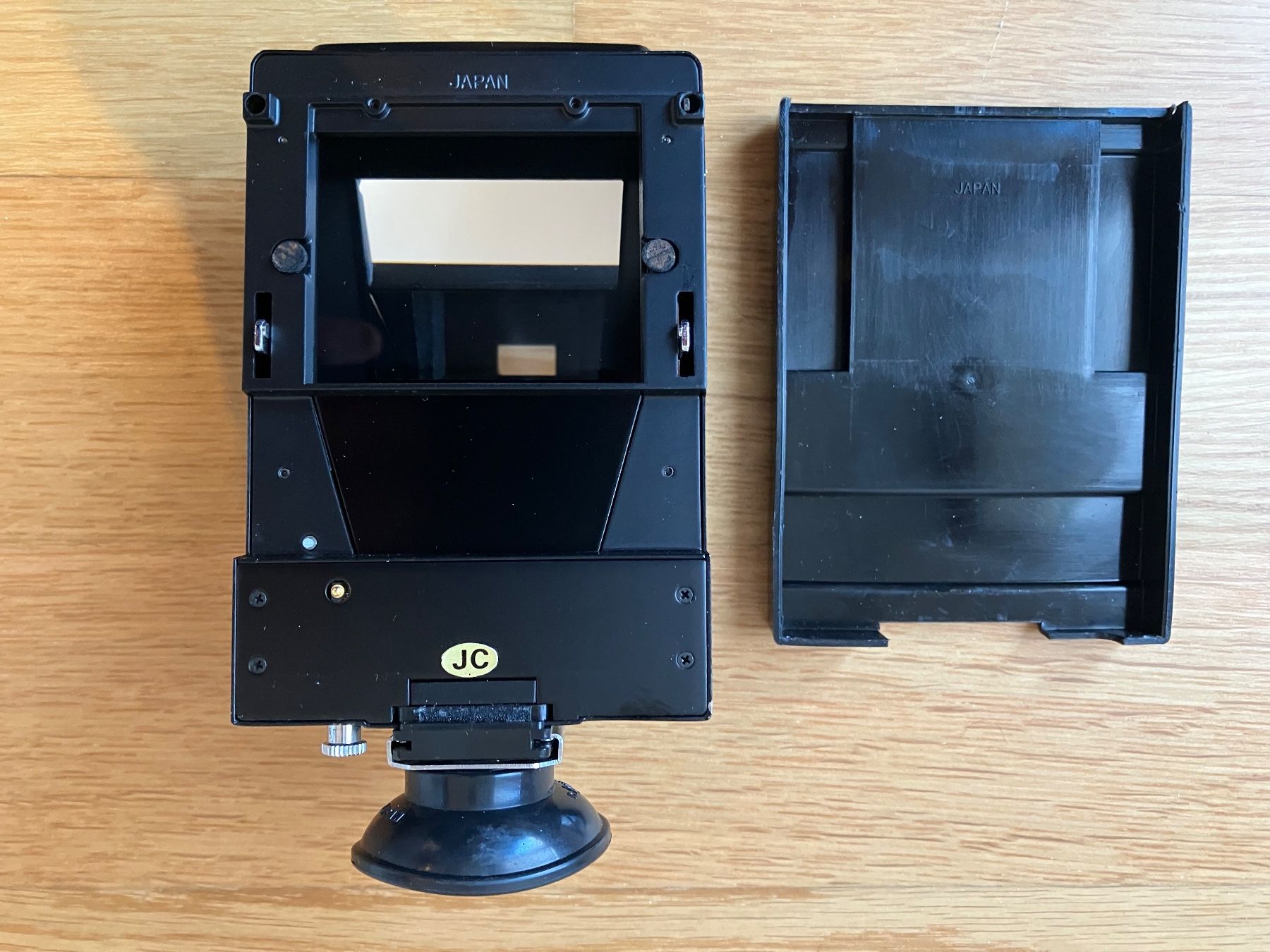 Mamiya Fotocamera: Mamiya M645 Prismensucher – Usato da Basel venduto da pat_vq9b 1