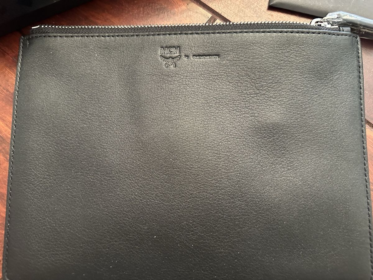 Mcm Trousses de maquillage: MCM pouch Leder Limit  – Neuf (Voir description) à Bern par womiman 1