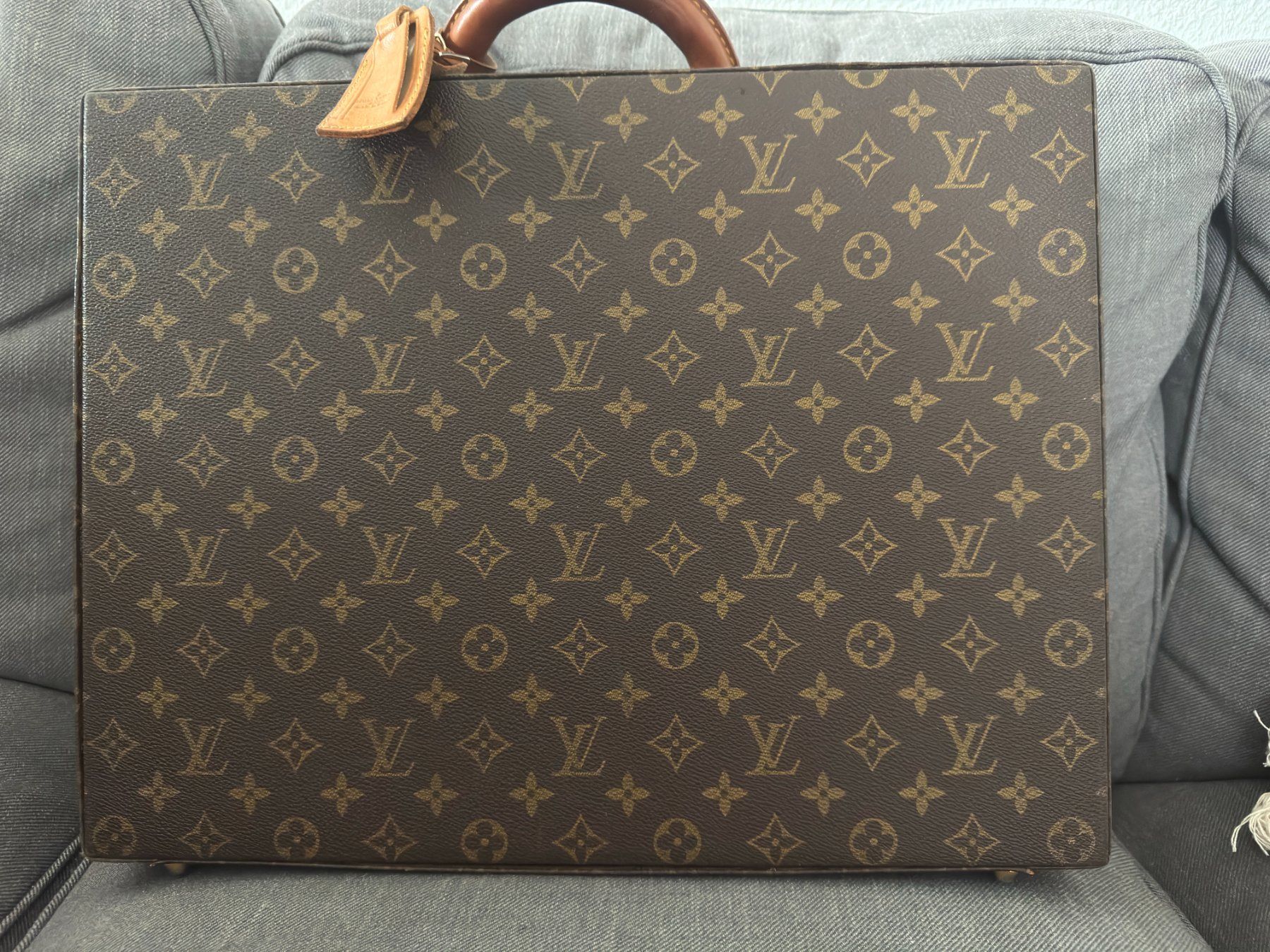 Louis Vuitton Valigie & Borse: Mallette Vuitton – Usato da Chêne-Bougeries venduto da JJRikly