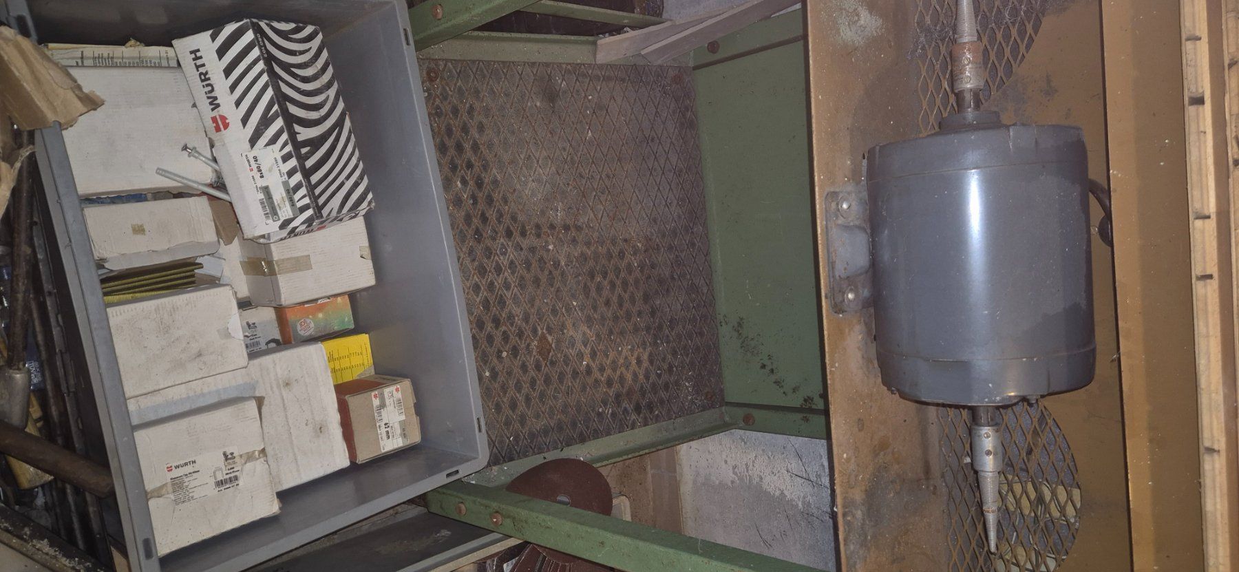 Tutte le macchine: Machine a  polir avec table et aspiration – Usato da Grandson venduto da rjo_5t5p 1