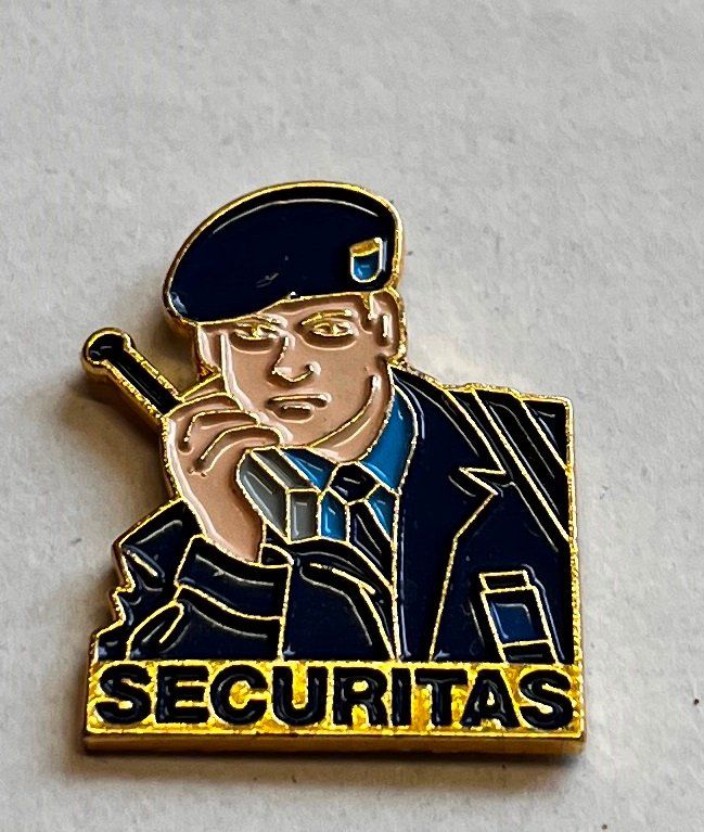 Swiss Plaketten & Abzeichen: Pin, Securitas,   goldig – Gebraucht aus Obernau von Wgnom