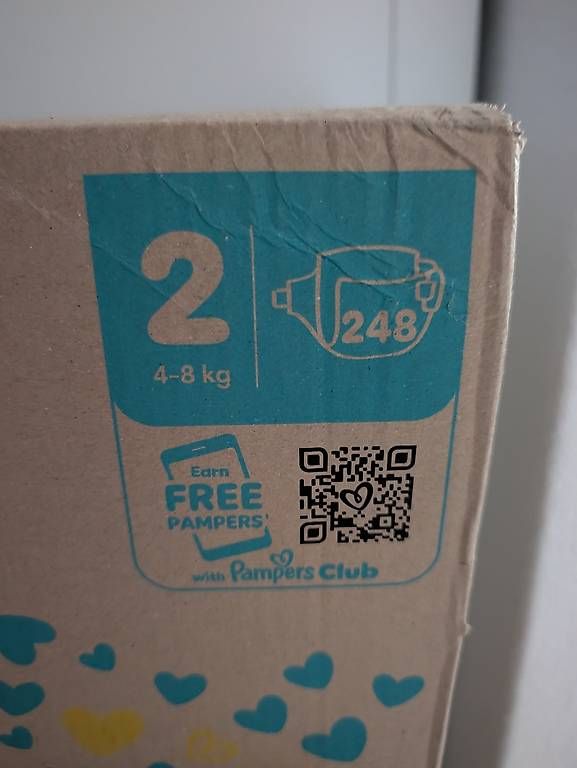 Bacs à couches & couches: Pampers Premium Protection Grösse 2 – D'occasion à Rorbas par philips1 1