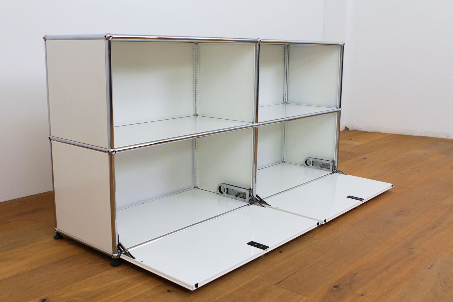 Étagères: USM Sideboard used #1124 – D'occasion à Affoltern am Albis par Zapro 3