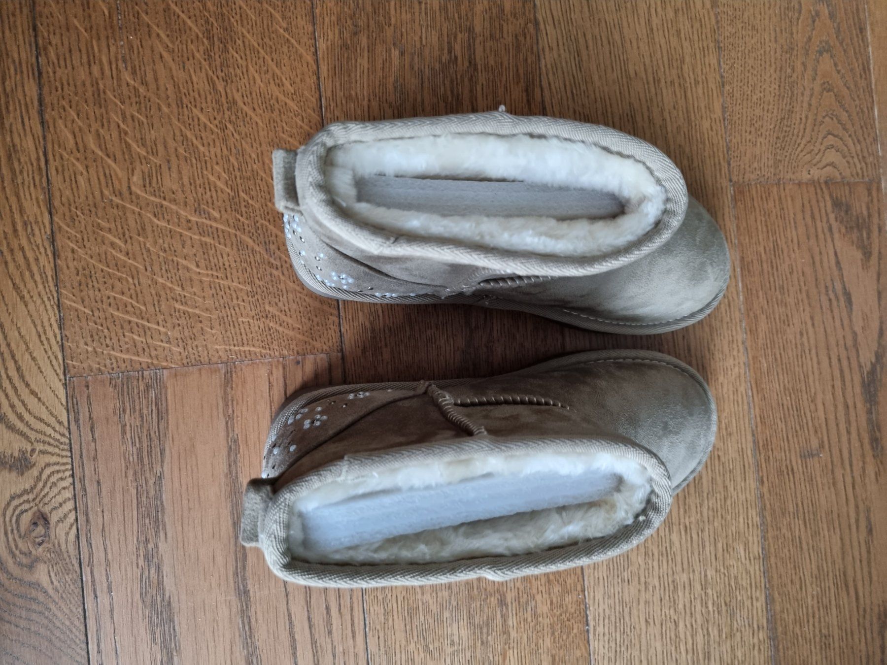 Scarpe da donna: Winterstiefel Neu Kunstfell Gr 37 – Nuovo e nell'imballaggio originale da Bassersdorf venduto da Sandy456 8