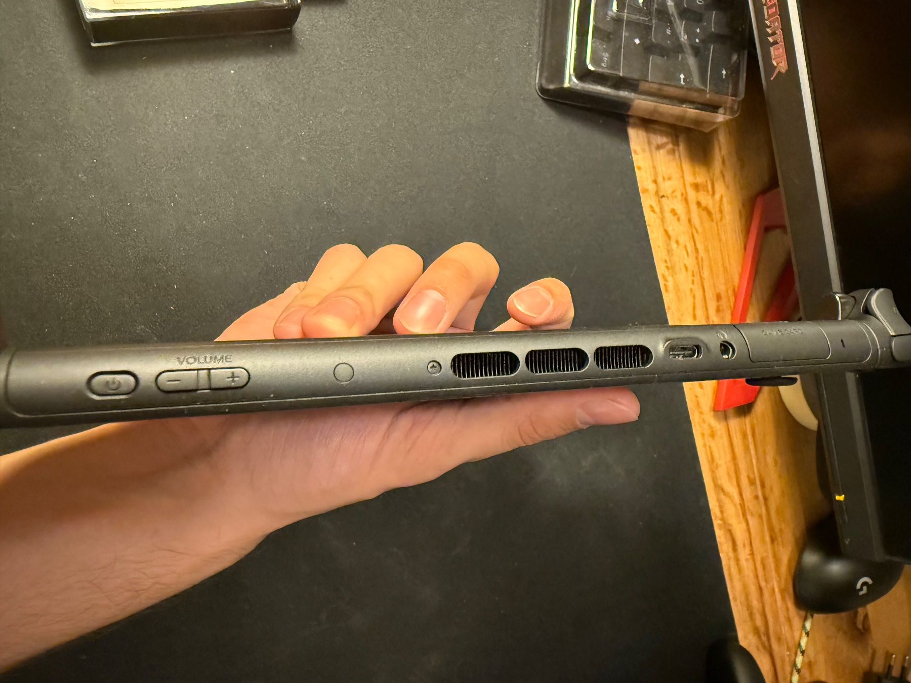 Nintendo Konsolen: Nintendo Switch 2 inkl. Pro Controller und Tomodachi Life – Gebraucht aus Zürich von mic_qnt9 9
