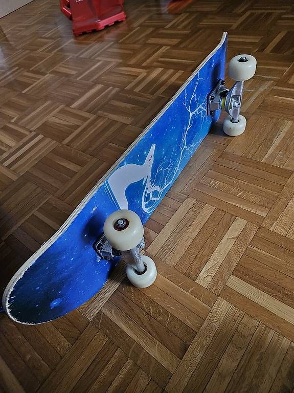 Pattini in linea & Pattini a rotelle: Skates  – Usato da Yvonand venduto da Hannah24