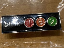 Blink 182 Pin Anstecker Punk Rock Metal Pop