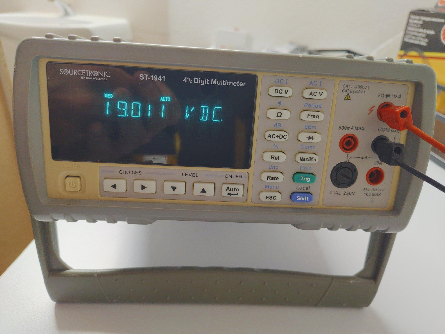 Messen: Multimeter Sourcetronic ST-1941 gebraucht – Gebraucht aus Fürigen von stadlepa 1