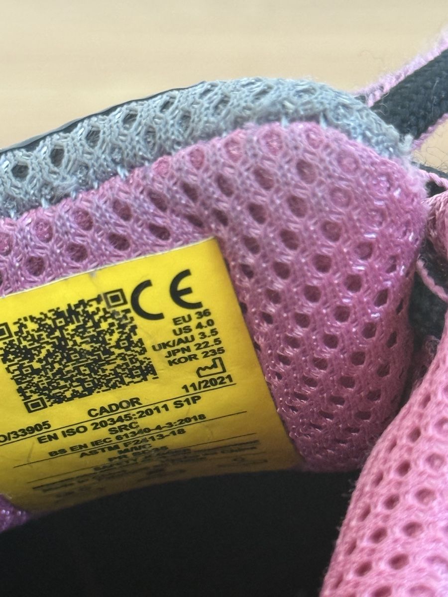 Scarpe da donna: Chaussures sécurités – Usato da Monthey venduto da sen_6ckr 3