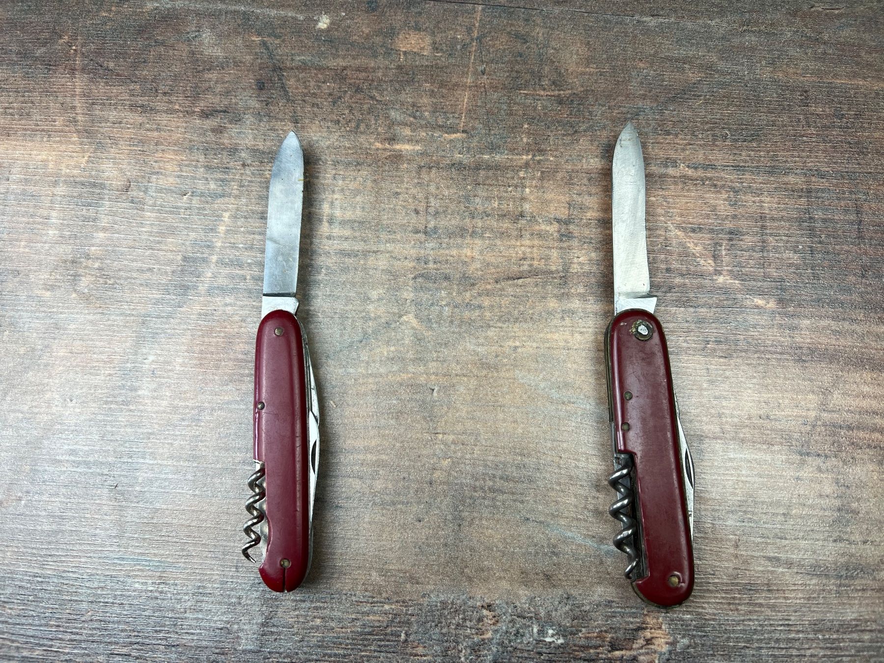 Coltelli tascabile: 2 Alte Messer Klappmesser Sackmesser – Usato da Hallau venduto da R.R.91 1