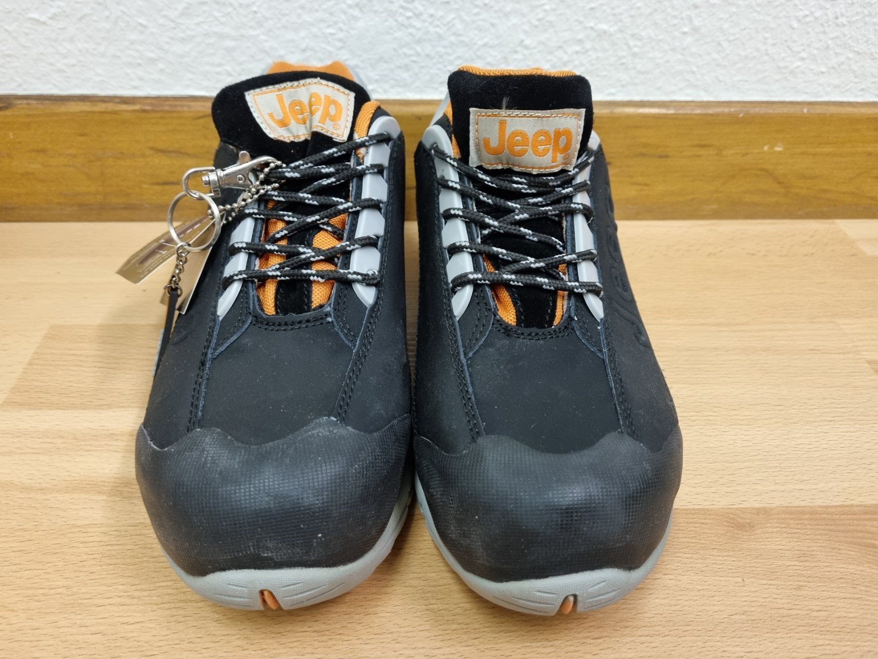 Jeep Scarpe da uomo: Jeep Sicherheitsschuhe Grösse 41 – Nuovo e nell'imballaggio originale da Schönenwerd venduto da Chez_Mimi 5