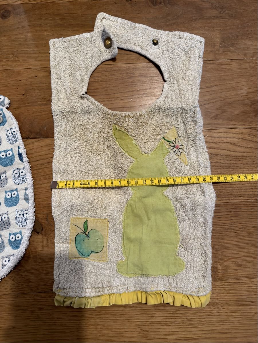Pasti del neonato: 3er Set Baby Lätzchen / Latz / Sudli – Usato da Oberkirch LU venduto da LoVelo3 6