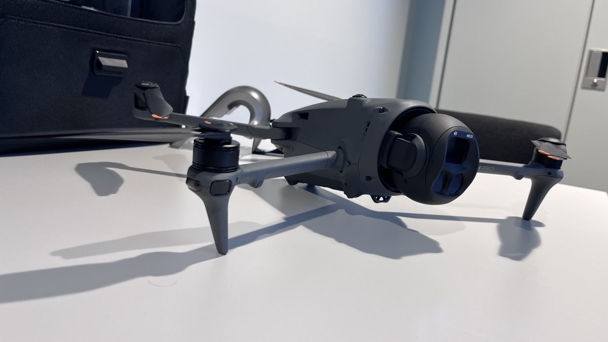DJI Modellismo RC: DJI Mavic 4Pro Fly More&ND Filter neuwertig!!! – Nuovo (secondo la descrizione) da Wimmis venduto da QC80 1