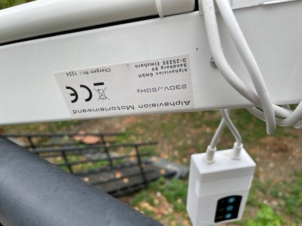 Home cinéma: Motorisierte Projektionsleinwand – D'occasion à Langendorf par ald_7gdj 1