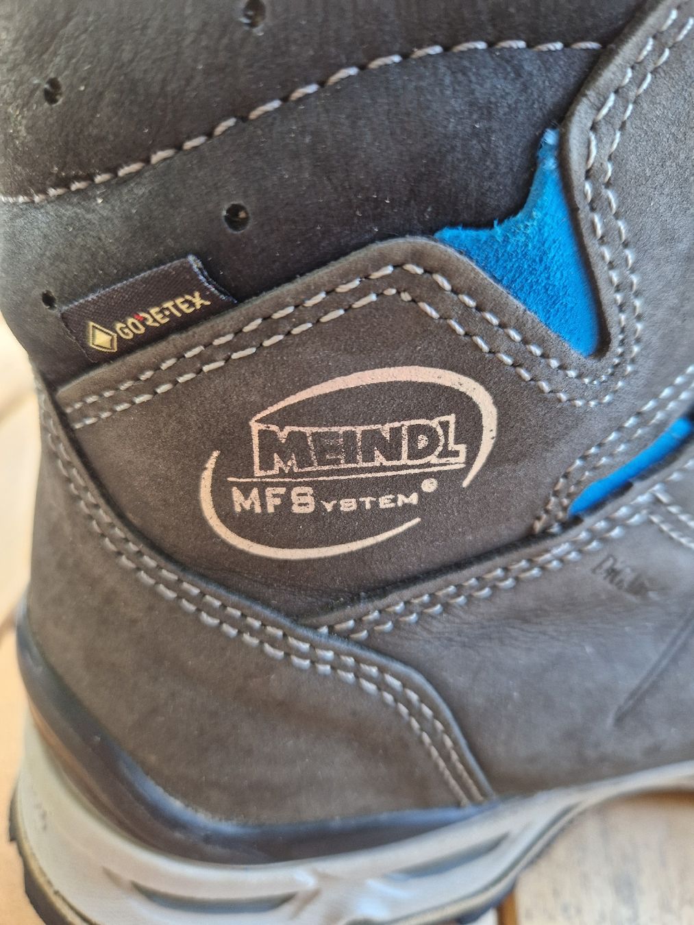 Meindl Scarpe da uomo: Meindl Bellavista MFS GTX 44 – Usato da Bözberg venduto da falcone03 3
