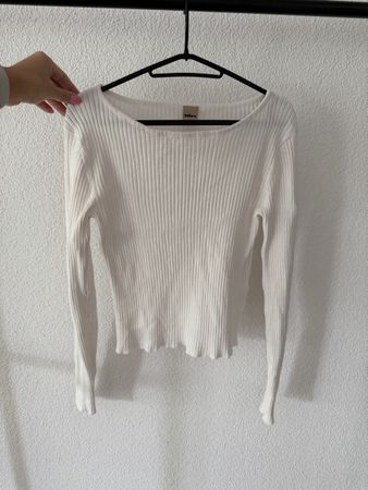 White Zebra long sleeve top size S