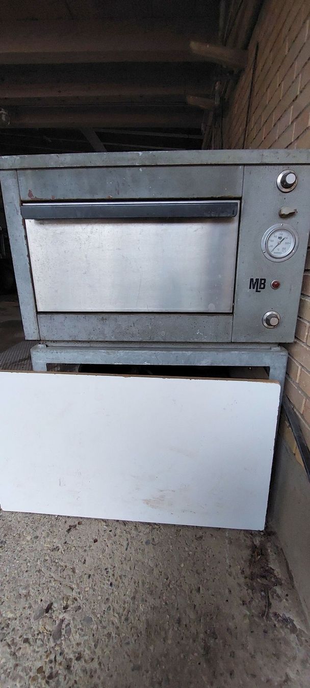 Backöfen: Brotbackofen Bertschinger – Gebraucht aus Auswil von jersymax