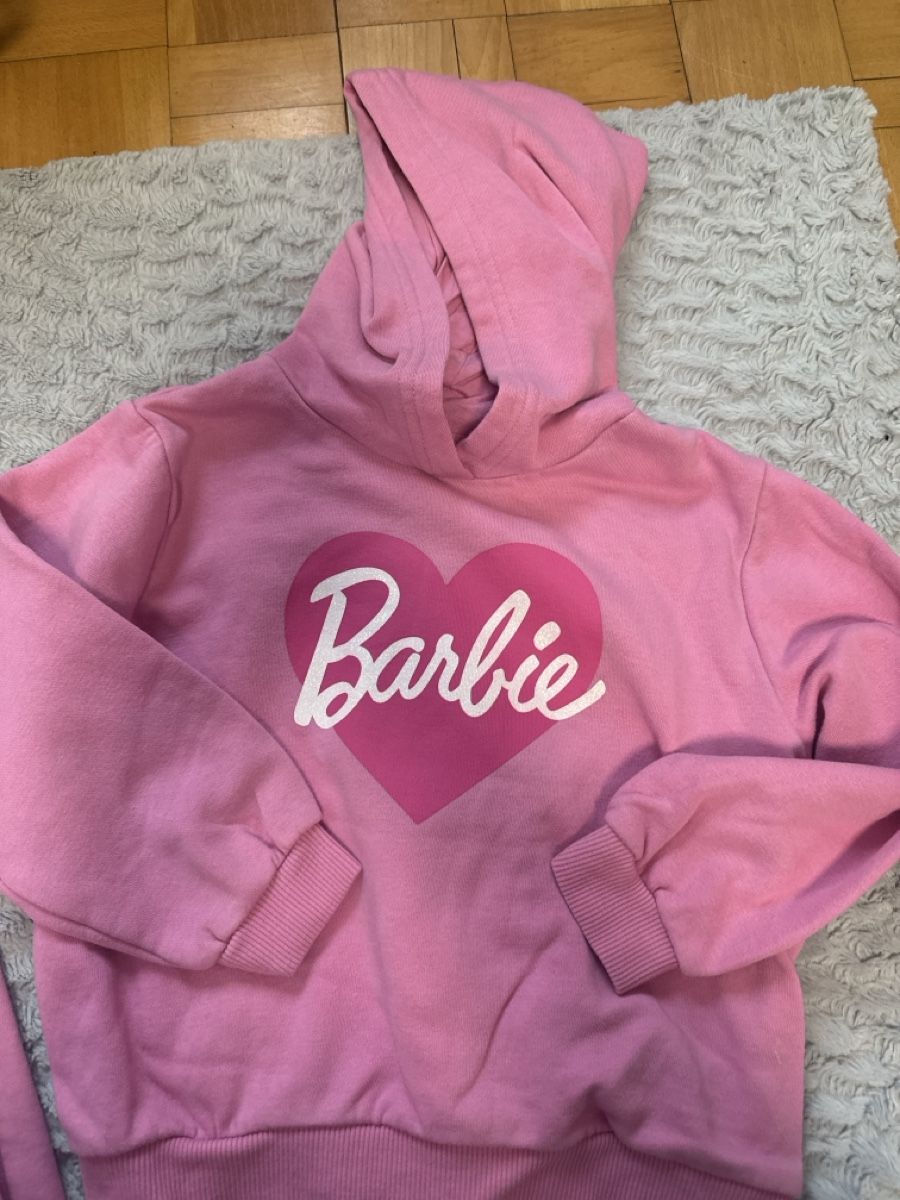 H&M Completi: Rosa H&M Barbie Jogginganzug, Grösse 110 – Usato da Zürich venduto da Krikri21 1
