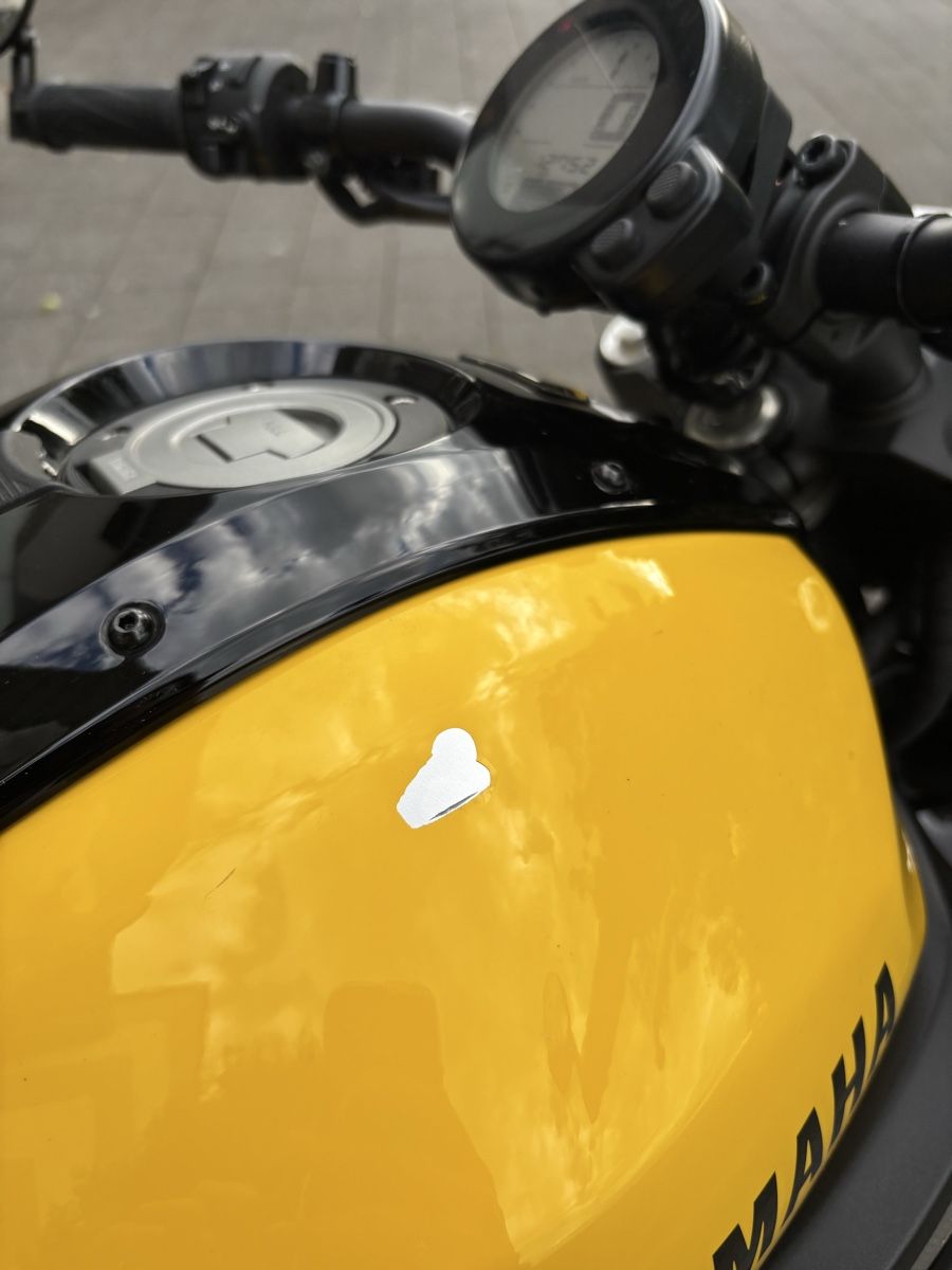 Yamaha Strasse: Yamaha XSR 700 60th Anniversary Edition – Gebraucht aus Aarberg von GEMSBYMAX 6