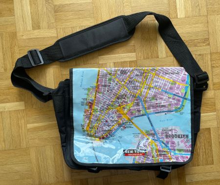 Umhängetasche mit Stadtkarte von New York City, neuwertig
