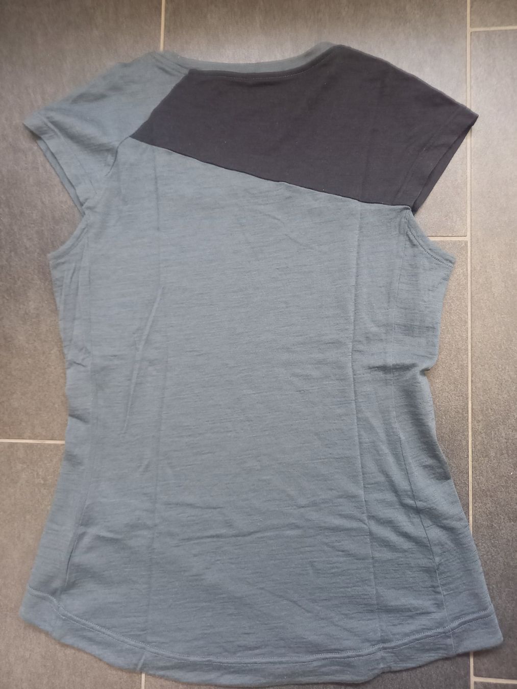 Ortovox T-shirt: Ortovox Shirt – Nuovo (secondo la descrizione) da Sissach venduto da DenJoe 4