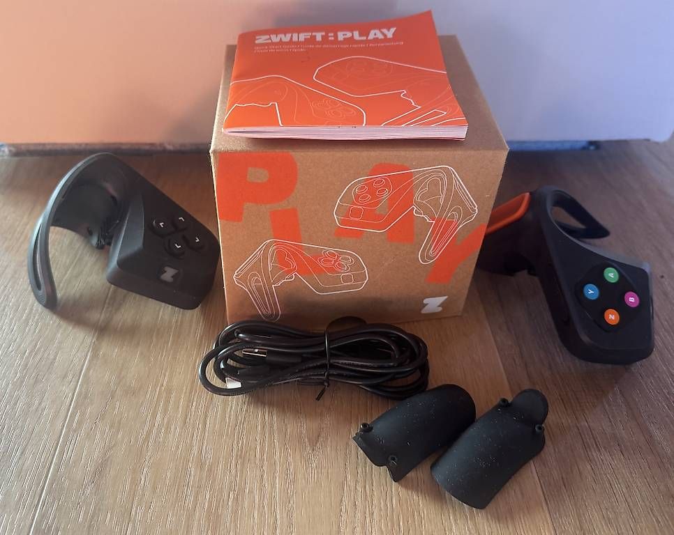 Controller: Zwift play - utilisé deux fois – Usato da St-Légier-Chiésaz venduto da pat_hs5w