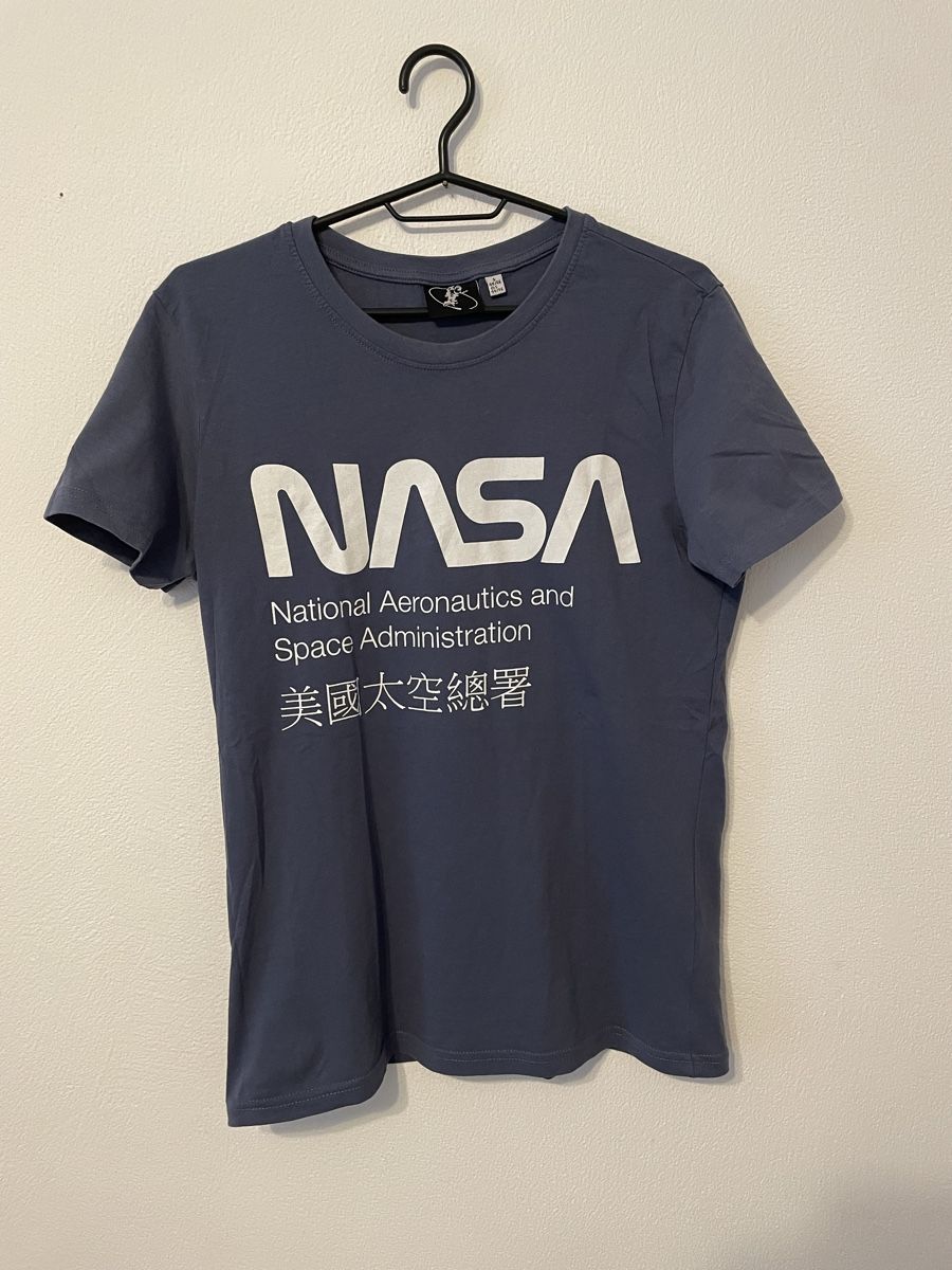 Lotti di vestiti: 3  T-Shirts Gr. S – Usato da Chur venduto da Tsambiko 1