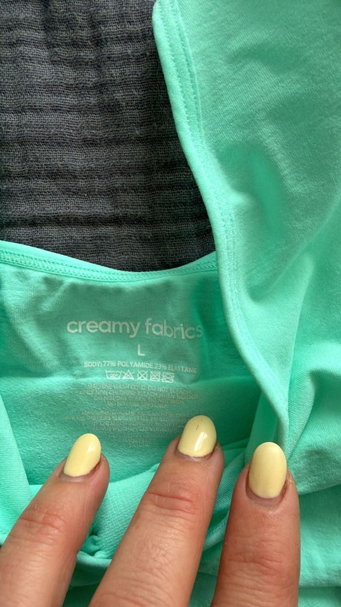 Altra biancheria intima: Creamy Body L – Nuovo (secondo la descrizione) da Zofingen venduto da MajaMarija85 1