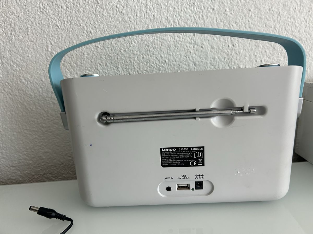 Lenco Radio: Lenco DAB+ / FM Radio mit Bluetooth – Usato da Frauenfeld venduto da berk39 4