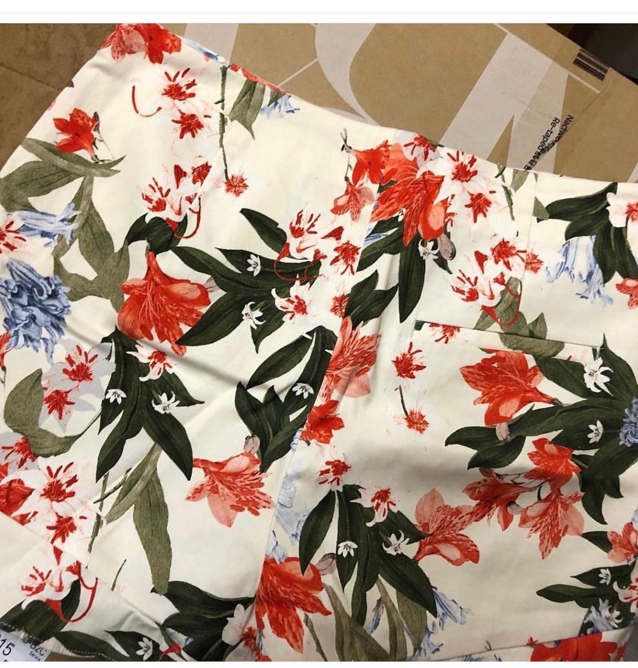 Zara Hosen: Beautiful Shorts – Neu und originalverpackt aus Opfikon von ari_7yn2 9