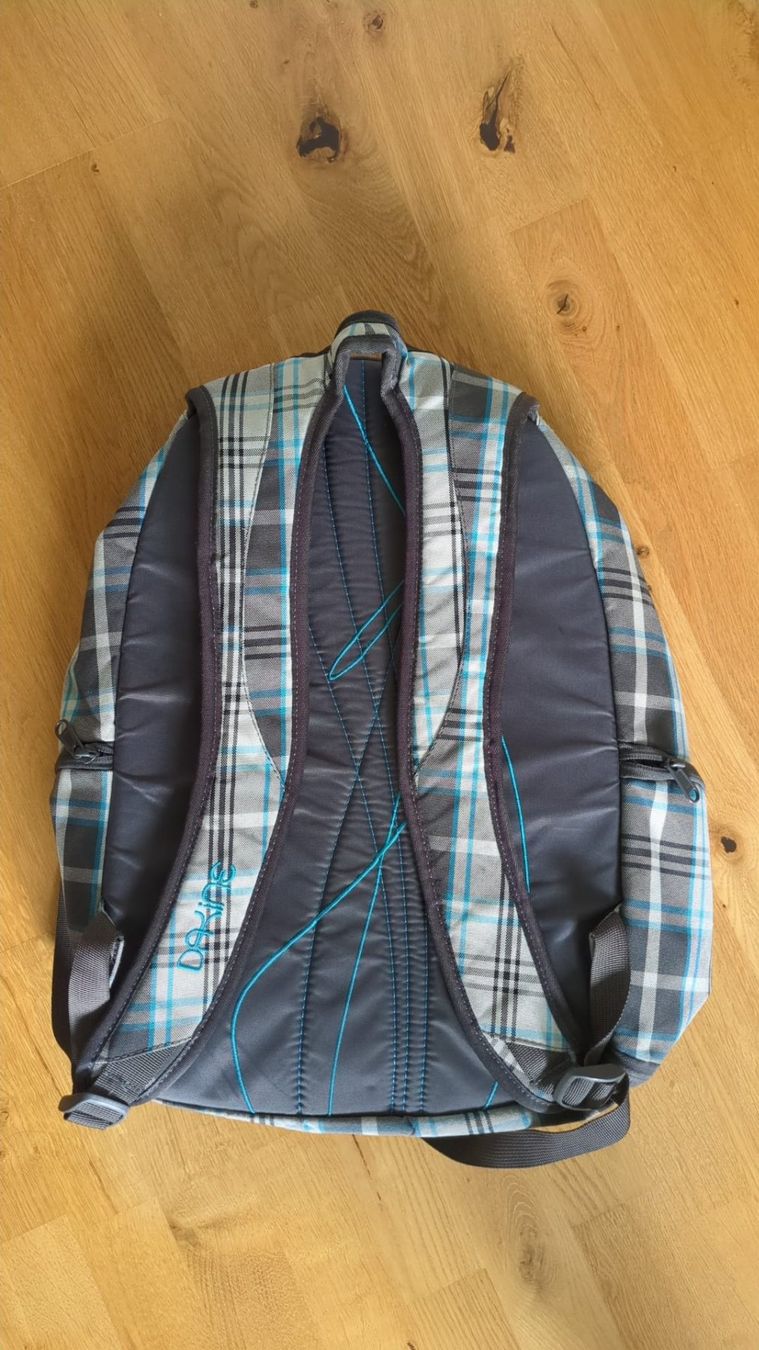 Dakine Zaini: Dakine Rucksack, Grau/Blau Kariert – Usato da Hochwald venduto da A3N. 1