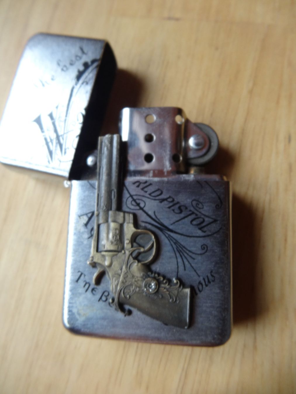 Accendini: briquet ancien tristar à essence – Usato da Rebeuvelier venduto da falcon58 2