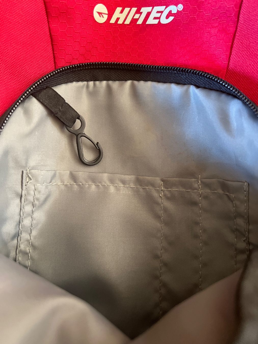 Hi-Tec Zaini: Kleinkinder Rucksack - 5 Liter – Usato da Zuchwil venduto da Commander0 3